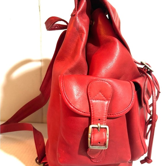Vintage red leather unisex backpack - Picture 5 of 11